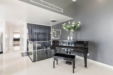 8 chambres villa à vendre à Castelldefels, Barcelona, Catalonia, Spain № 3903 - photo 6