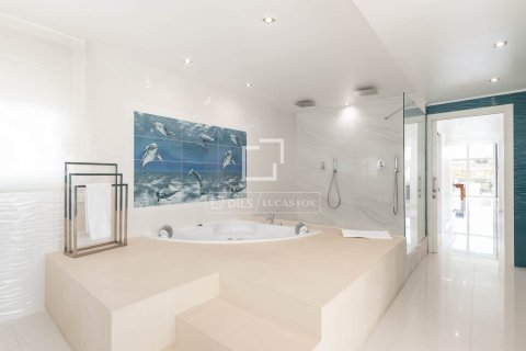 8 chambres villa à vendre à Castelldefels, Barcelona, Catalonia, Spain № 3903 - photo 22