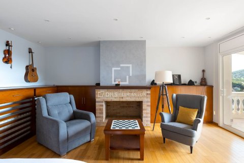 5 chambres villa à vendre à Cabrils, Barcelona, Catalonia, Spain № 3905 - photo 8