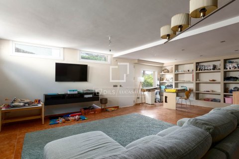 5 chambres villa à vendre à Cabrils, Barcelona, Catalonia, Spain № 3905 - photo 24