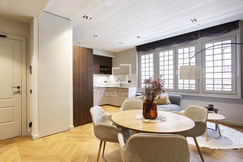 Купить квартиру в Барселона, Испания с 2 спальни, 85м², № 3904 - фото 9