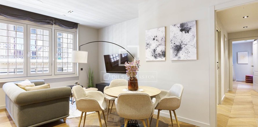 Квартира с 2 спальнями в Барселоне, Каталония, Испания № 3904