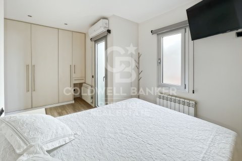 Купить пентхаус в Барселона, Испания с 1 спальня, 64м², № 7951 - фото 11