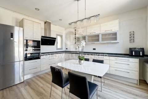 Купить пентхаус в Барселона, Испания с 1 спальня, 64м², № 7951 - фото 18