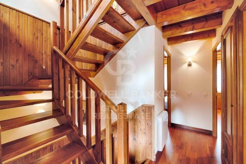 Купить дом в Каталония, Испания с 3 спальни, 240м², № 7956 - фото 23