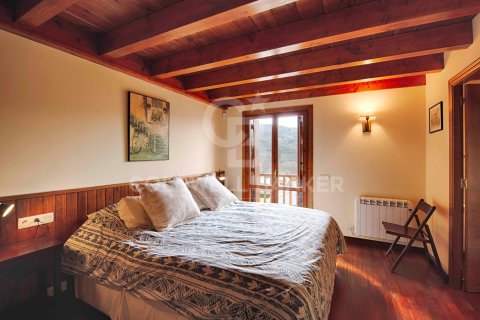 Купить дом в Каталония, Испания с 3 спальни, 240м², № 7956 - фото 17