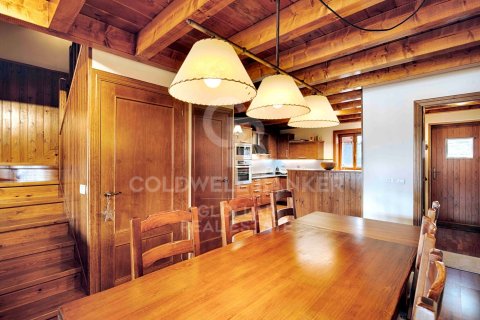 Купить дом в Каталония, Испания с 3 спальни, 240м², № 7956 - фото 13
