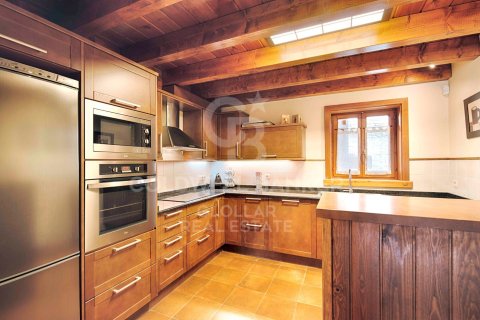 Купить дом в Каталония, Испания с 3 спальни, 240м², № 7956 - фото 9