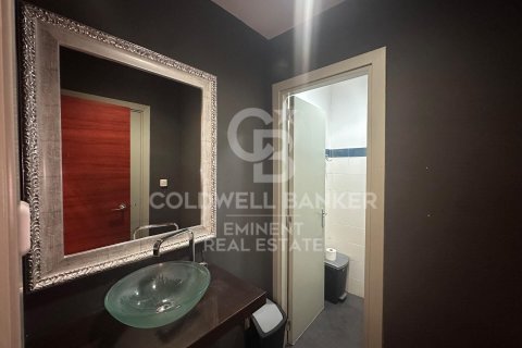 Купить коммерческую недвижимость в Барселона, Испания 181м², № 7954 - фото 5