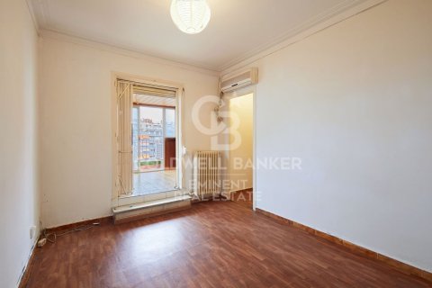 Купить пентхаус в Барселона, Испания с 2 спальни, 64м², № 7952 - фото 13
