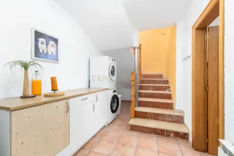 Сasa de 5 dormitorios en venta en Tordera, Barcelona, Cataluña, Spain № 6891 - foto 29