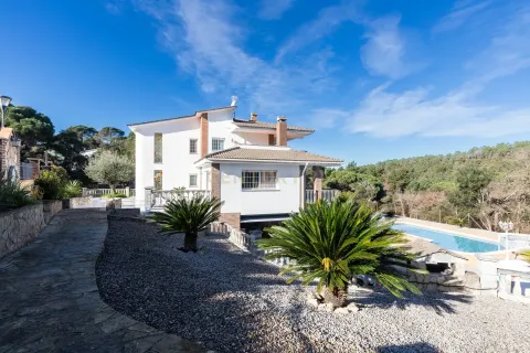 5 bedrooms house for sale in Tordera, Barcelona, Catalonia, Spain № 6891