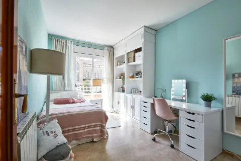 Сasa de 4 dormitorios en venta en Badalona, Barcelona, Cataluña, Spain № 6893 - foto 28