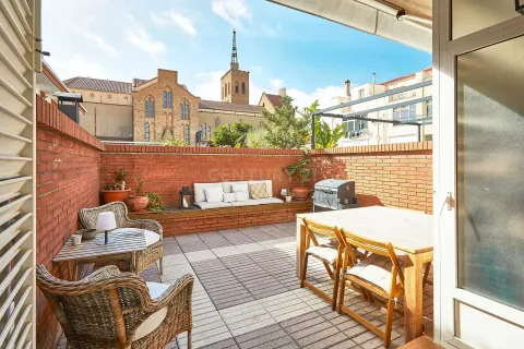 4 bedrooms house for sale in Badalona, Barcelona, Catalonia, Spain № 6893