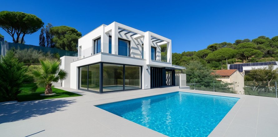 3 bedrooms house for sale in Lloret de Mar, Girona, Catalonia, Spain № 7186