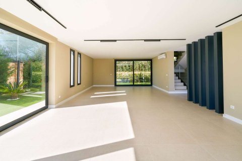 3 bedrooms house for sale in Lloret de Mar, Girona, Catalonia, Spain № 7186 - photo 19