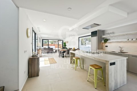 Купить виллу в Эмпуриабрава, Испания с 4 спальни, 252м², № 7734 - фото 28