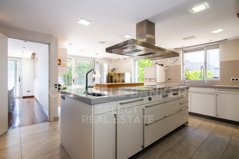Купить виллу в Серданьола-дель-Вальес, Испания с 5 спален, 726м², № 7738 - фото 17
