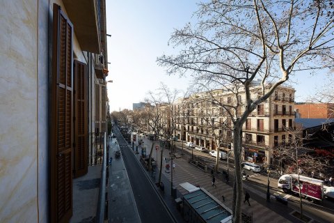 Купить квартиру в Старый город, Барселона, Испания с 2 спальни, 106м², № 2463 - фото 16