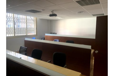 Купить офис в Сантс-Монтжуик, Барселона, Испания студия, 305м², № 2457 - фото 8