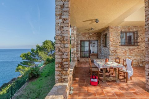Сasa de 6 dormitorios en venta en Begur, Gerona, Cataluña, Spain № 7090 - foto 10