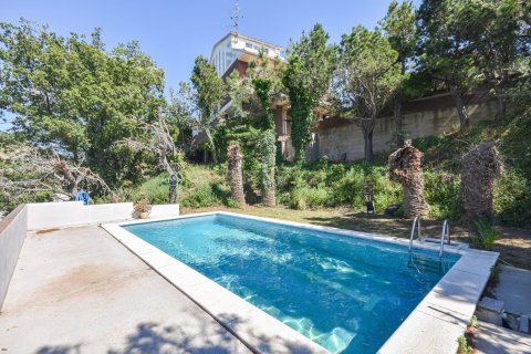Сasa de 3 dormitorios en venta en Esplugues de Llobregat, Barcelona, Cataluña, Spain № 7092 - foto 17
