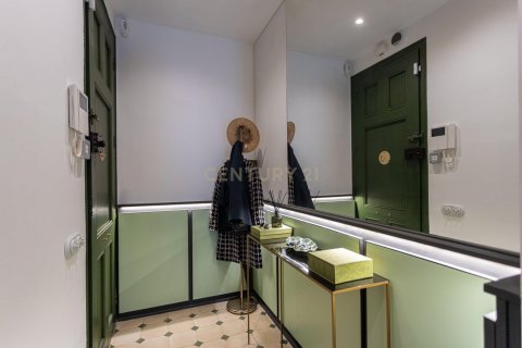Apartamento de 2 dormitorios en venta en Barcelona, Cataluña, Spain № 7093 - foto 7