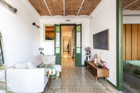 Apartamento de 2 dormitorios en venta en Barcelona, Cataluña, Spain № 7093 - foto 28