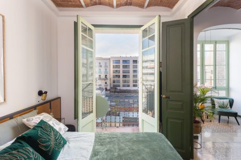 Apartamento de 2 dormitorios en venta en Barcelona, Cataluña, Spain № 7093 - foto 15