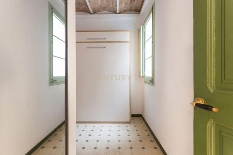 Apartamento de 2 dormitorios en venta en Barcelona, Cataluña, Spain № 7093 - foto 10