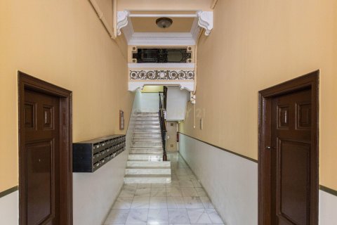 Apartamento de 2 dormitorios en venta en Barcelona, Cataluña, Spain № 7093 - foto 2