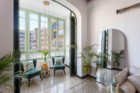 Apartamento de 2 dormitorios en venta en Barcelona, Cataluña, Spain № 7093 - foto 27