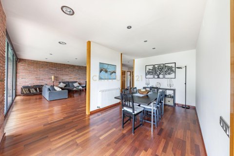 Сasa de 7 dormitorios en venta en Matadepera, Barcelona, Cataluña, Spain № 7095 - foto 22