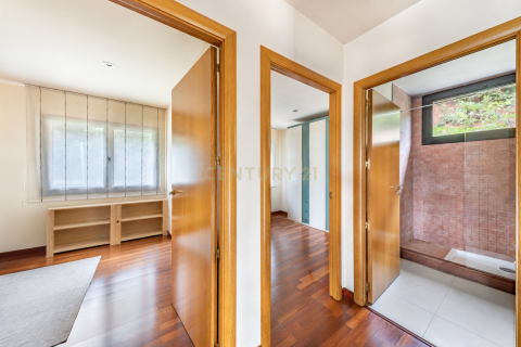 Сasa de 7 dormitorios en venta en Matadepera, Barcelona, Cataluña, Spain № 7095 - foto 10