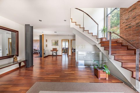 Сasa de 7 dormitorios en venta en Matadepera, Barcelona, Cataluña, Spain № 7095 - foto 28