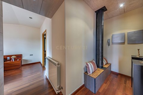 Сasa de 7 dormitorios en venta en Matadepera, Barcelona, Cataluña, Spain № 7095 - foto 5