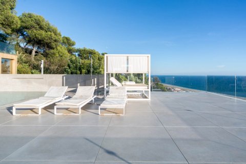 6 bedrooms villa for sale in Castelldefels, Barcelona, Catalonia, Spain № 3867 - photo 7