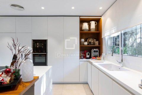 7 chambres villa à vendre à Vallromanes, Barcelona, Catalonia, Spain № 3869 - photo 18