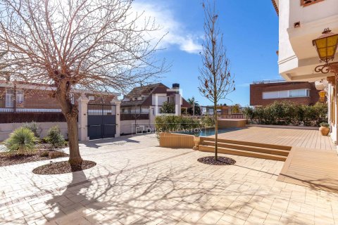 5 bedrooms villa for sale in Sant Just Desvern, Barcelona, Catalonia, Spain № 3868 - photo 14