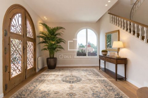5 bedrooms villa for sale in Sant Just Desvern, Barcelona, Catalonia, Spain № 3868 - photo 30