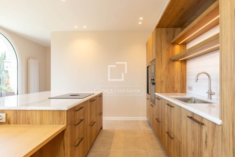 5 bedrooms villa for sale in Sant Just Desvern, Barcelona, Catalonia, Spain № 3868 - photo 26