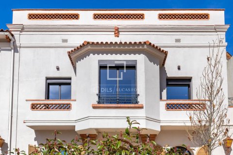 5 bedrooms villa for sale in Sant Just Desvern, Barcelona, Catalonia, Spain № 3868 - photo 15