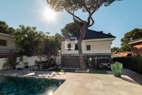 5 chambres villa à vendre à Castelldefels, Barcelona, Catalonia, Spain № 3871 - photo 29