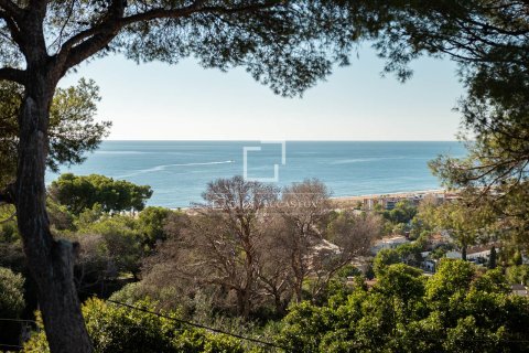 5 chambres villa à vendre à Castelldefels, Barcelona, Catalonia, Spain № 3871 - photo 4