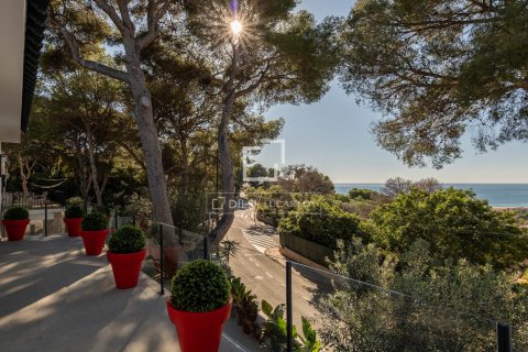 5 chambres villa à vendre à Castelldefels, Barcelona, Catalonia, Spain № 3871 - photo 30