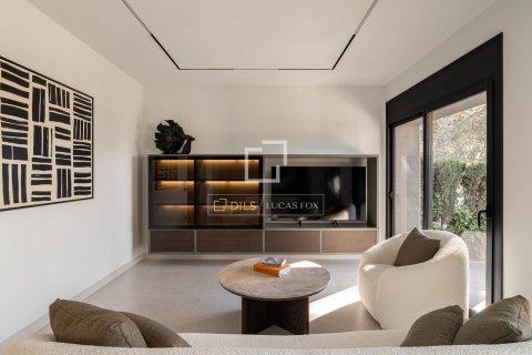 5 chambres villa à vendre à Castelldefels, Barcelona, Catalonia, Spain № 3871 - photo 15