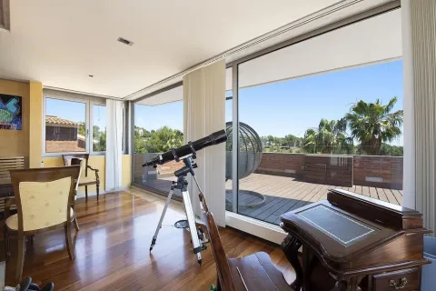 Купить дом в Кастельдефельс, Испания с 5 комнат, № 1404 - фото 21