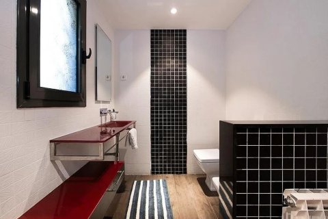 Купить дом в Кастельдефельс, Испания с 6 комнат, № 1406 - фото 14