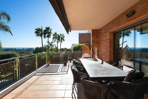 Купить дом в Кастельдефельс, Испания с 6 комнат, № 1406 - фото 20