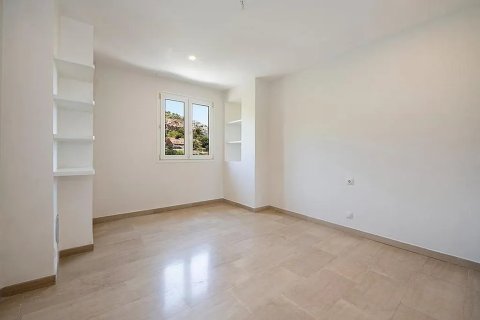 Купить квартиру в Ситжес, Испания с 4 комнаты, № 1403 - фото 12